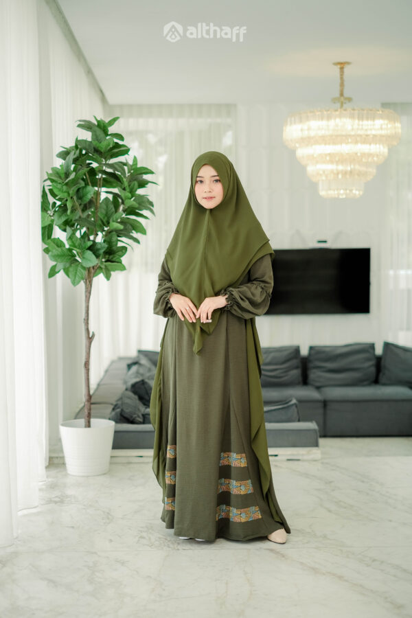 AZMI GAMIS DEWASA